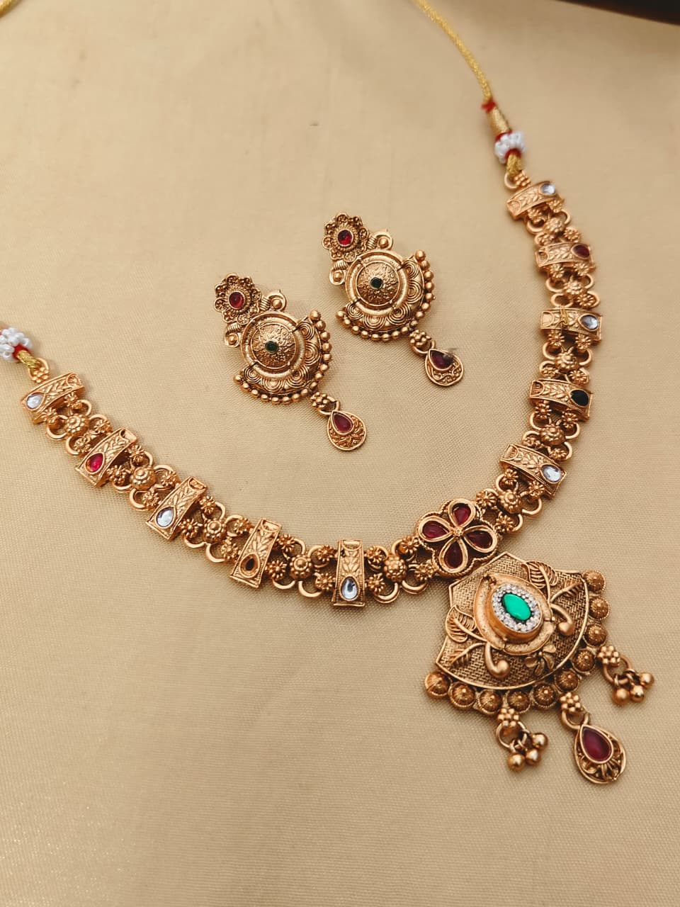 Beautiful Premium Quality Gold Plated Heritage Matt Chokker With Beautiful Earrings….